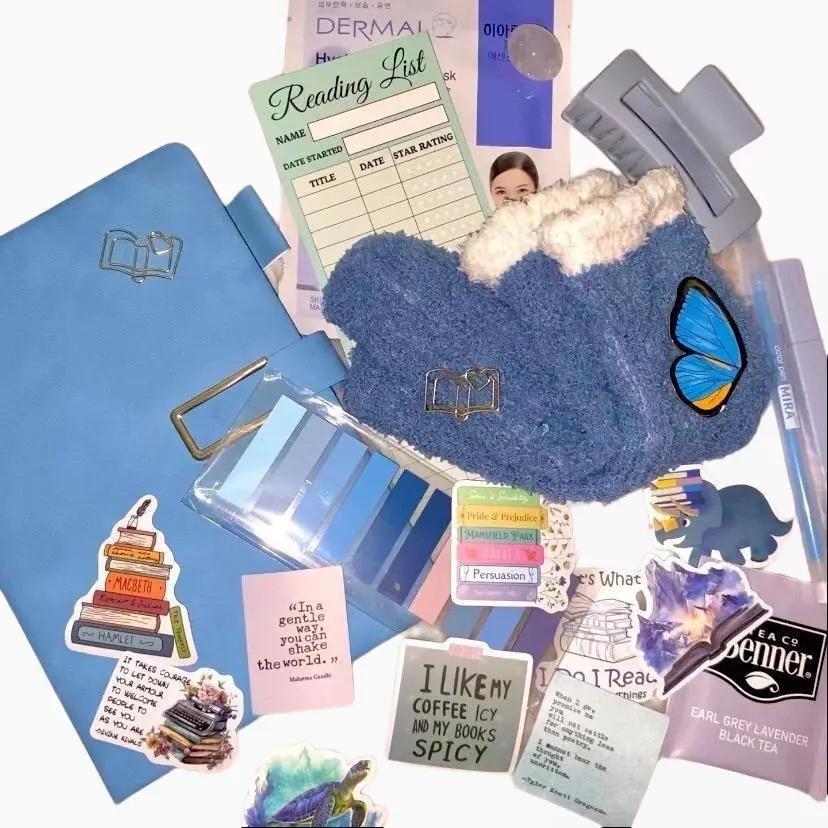 Blind Date with a Book: Deluxe Bundle