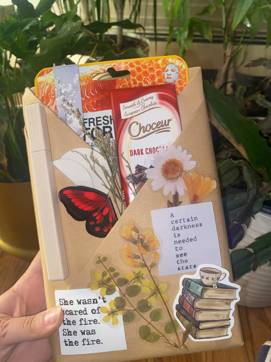 Blind Date with a Book: Elite